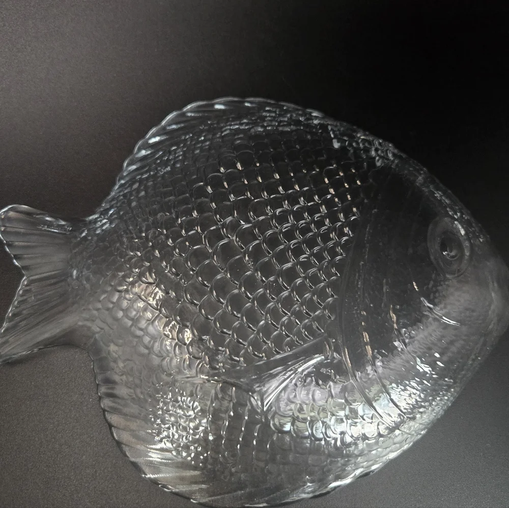 Pasabahce Marine Crystal Elegant Clear Fish-Shaped Glass